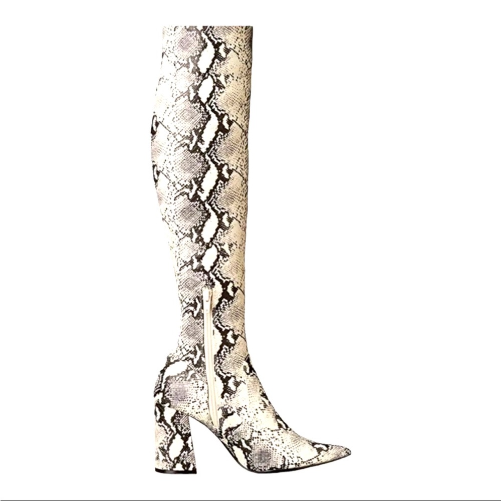 Steve Madden Jacoby Over the Knee boot White/ black snake skin print Womens 6M